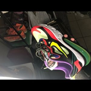 Nike parachute day size 8.5